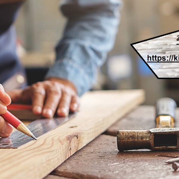 نجار فى الشارقة